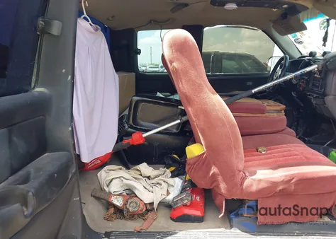 1999 Chevrolet Silverado 1500 Ls from USA, damaged, VIN 2GCEK19T0X1211071